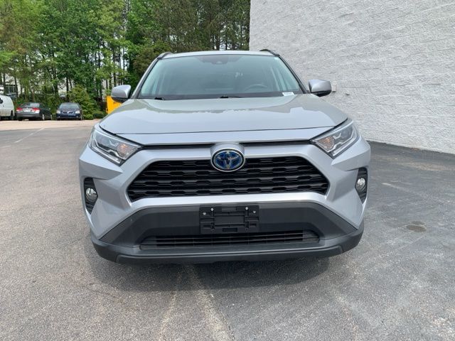 2021 Toyota RAV4 Hybrid XLE photo