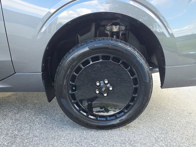 New 2026 Carbonized Gray Metallic Ford Lobo™ image 33