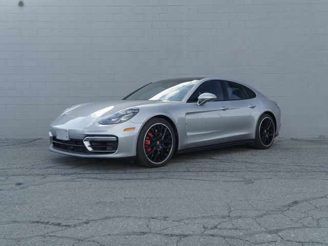 2022 Porsche Panamera GTS AWD