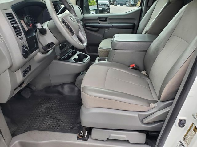 2019 Nissan NV Cargo SV - Photo 16