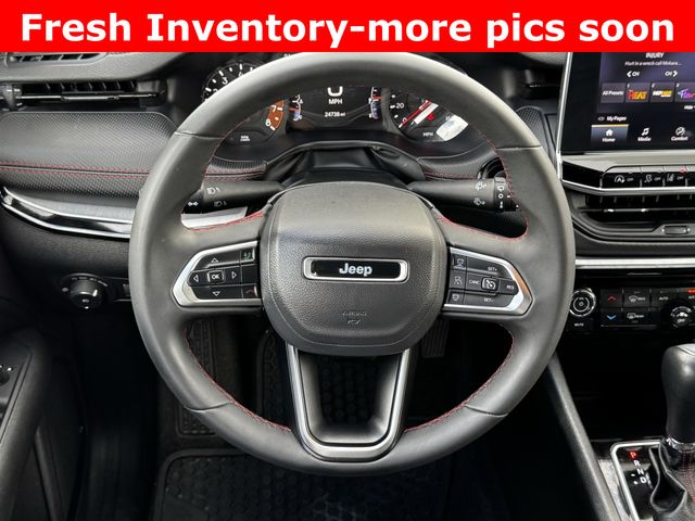 2025 Jeep Compass Trailhawk White at Legacy Ford