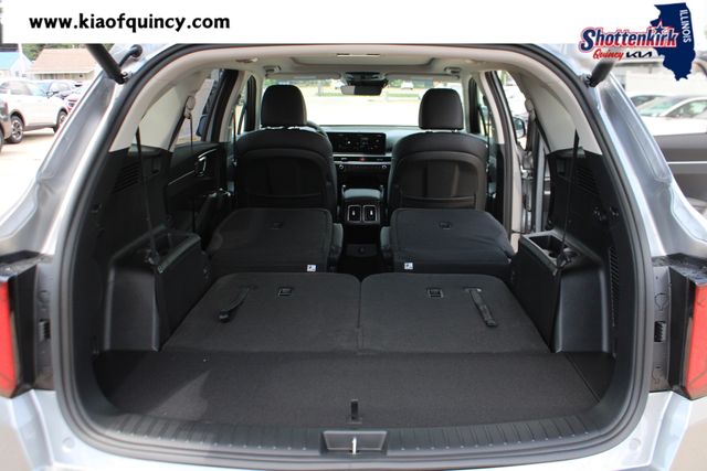New 2026 Kia Sorento Hybrid SUV