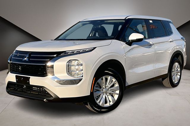 2026 Mitsubishi Outlander ES FWD
