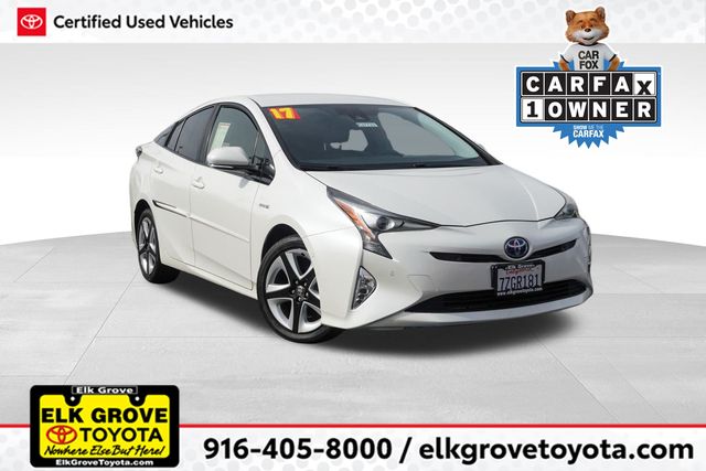 2017 Toyota Prius Three Touring FWD