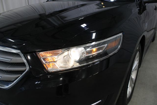 Used 2018 Black Ford SEL image 32