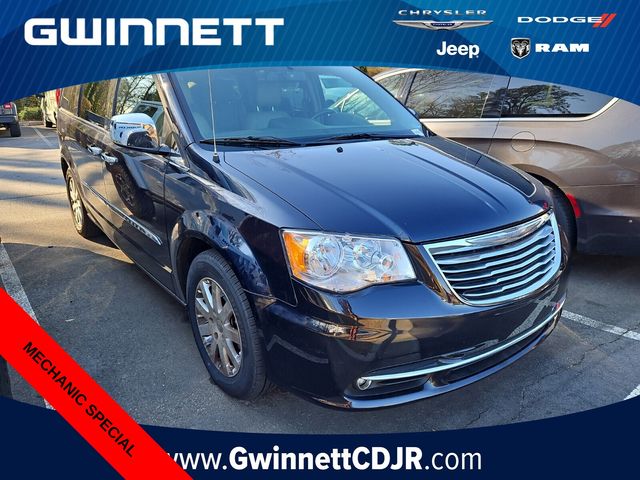 2011 Chrysler Town & Country Touring-L FWD