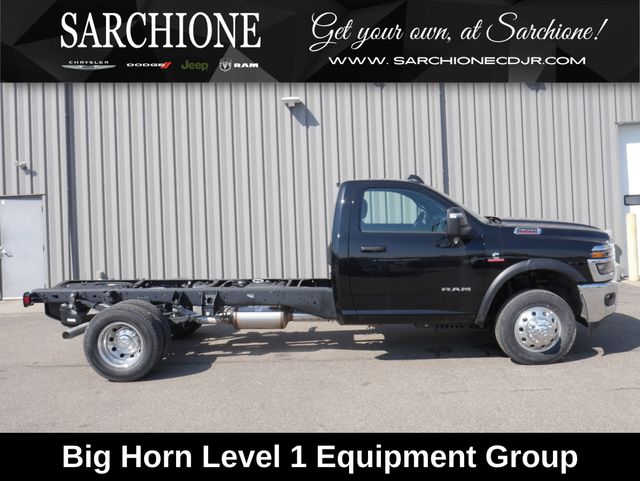 2026 RAM 3500 Chassis Tradesman Regular Cab LB DRW 4WD