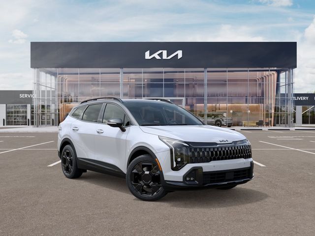 2027 White Kia Sportage