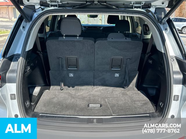 Used 2021 Silver Jeep Laredo image 21
