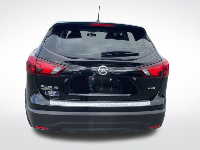 2019 Nissan Rogue Sport S 4