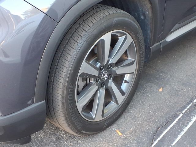 Used 2025 Honda Pilot SUV