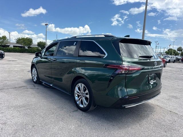 2024 Toyota Sienna - $51,888