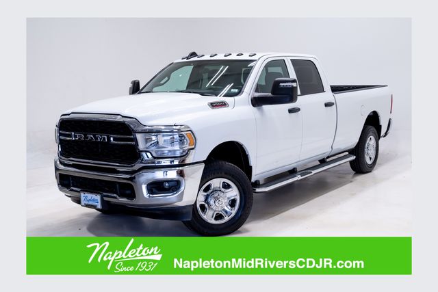 2023 RAM 3500 Tradesman Crew Cab LB 4WD