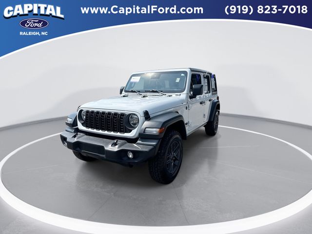 Used 2024 White Jeep Sport S image 4
