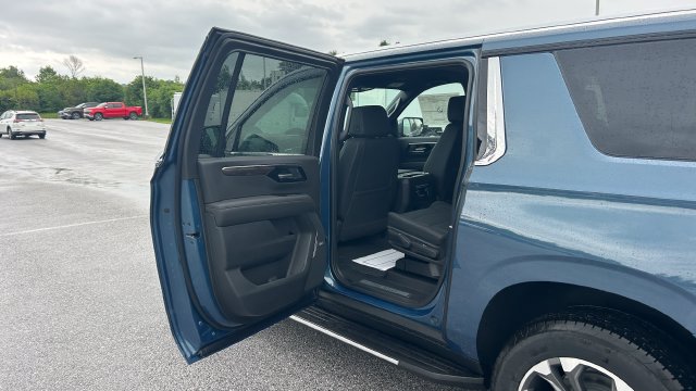 New 2026 Chevrolet Suburban SUV