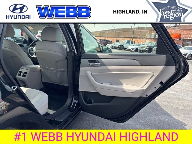 Used 2019 Black Hyundai SEL image 26