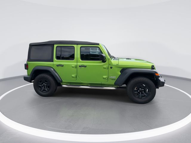 Used 2019 Green Jeep Unlimited Sport image 9