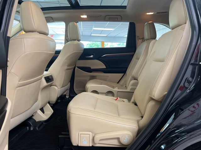 Used 2019 Toyota Highlander Hybrid SUV