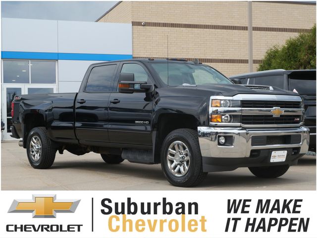 Black 2017 Chevrolet Silverado 3500HD LT Crew Cab 4WD Pickup Truck Four-Wheel Drive 6-Speed Automatic