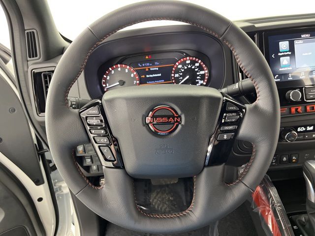 2025 Glacier White Nissan Frontier PRO-X RWD Truck