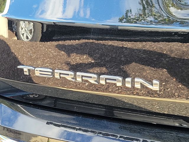 2022 GMC Terrain Denali 30