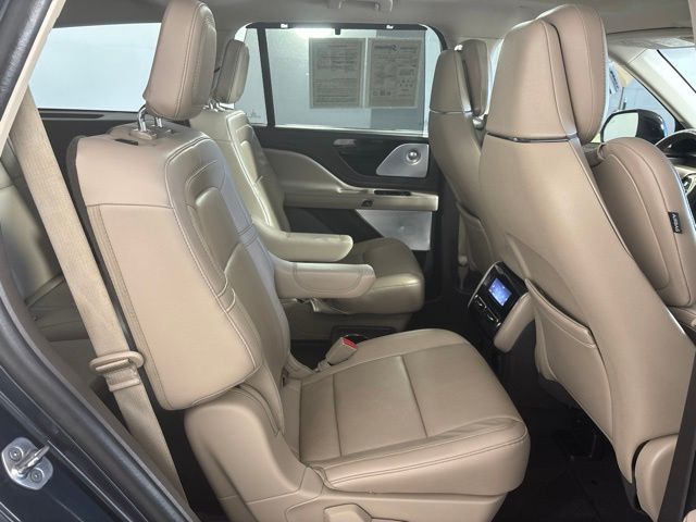Used 2023 Lincoln Aviator SUV