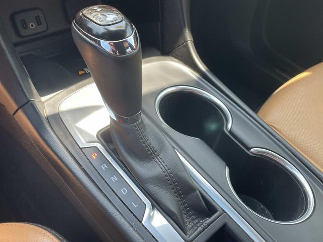 Used 2018 Black Chevrolet Premier image 28
