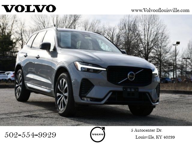 Volvo XC60 B5 Plus Dark Theme AWD