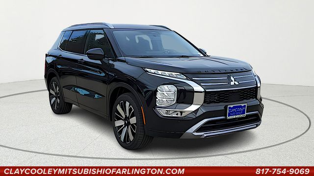 2026 Mitsubishi Outlander SEL FWD's photo