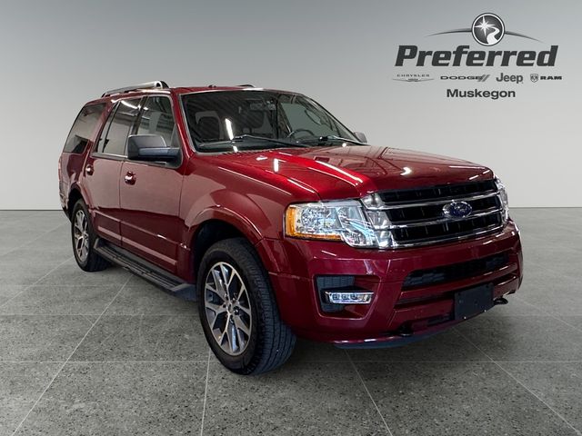 Ruby Red Metallic 2016 Ford Expedition XLT 4WD SUV / Crossover Four-Wheel Drive 6-Speed Automatic