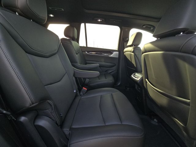 2024 Cadillac XT6 Premium Luxury:C02601