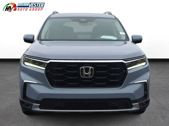 2025 Honda Pilot Touring photo 3