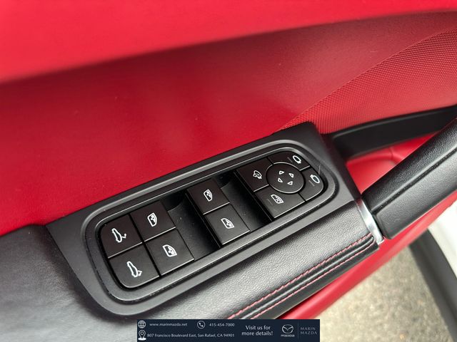 Used 2022  Porsche S image 17