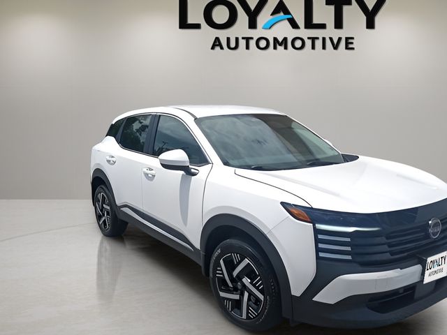 Used 2025 Nissan Kicks SUV