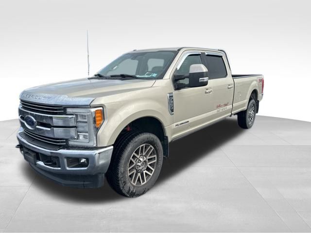 2017 Ford F-350SD Lariat photo