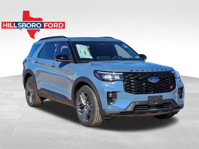 2025 Ford Explorer ST 2