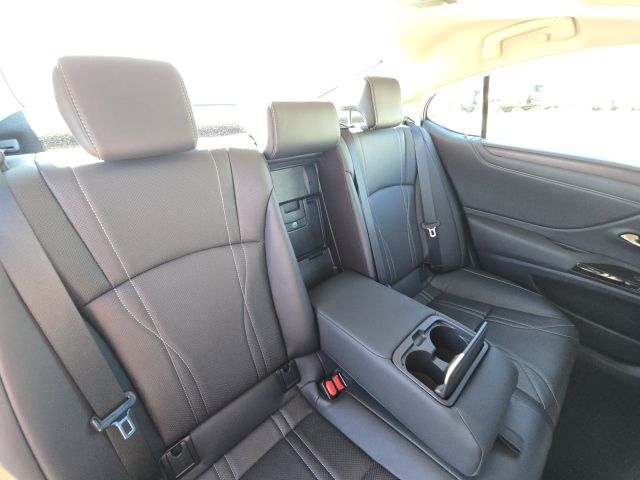 2023 Lexus ES 350 Luxury:B01893