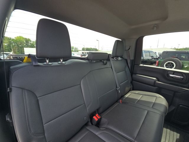 2024 GMC Sierra 2500HD Pro:46896A1