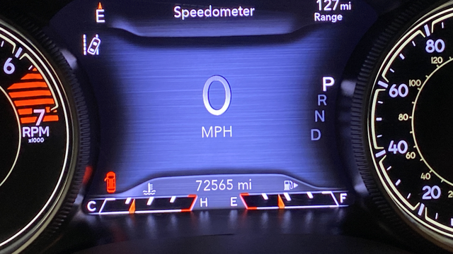 Used 2023 Diamond Black Crystal Pearlcoat Jeep Altitude image 10