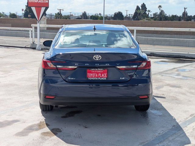 2025 Toyota Camry LE - Photo 6