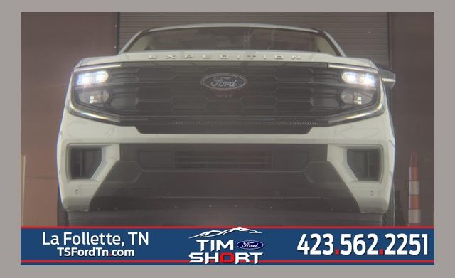 2025 Ford Expedition MAX Active 4WD