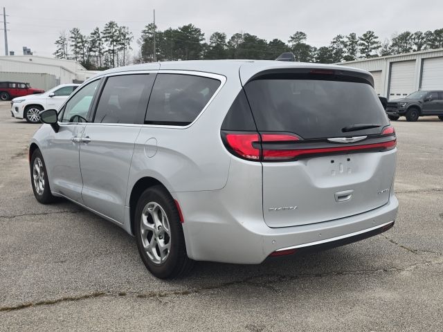 2024 Chrysler Pacifica Limited:B02071