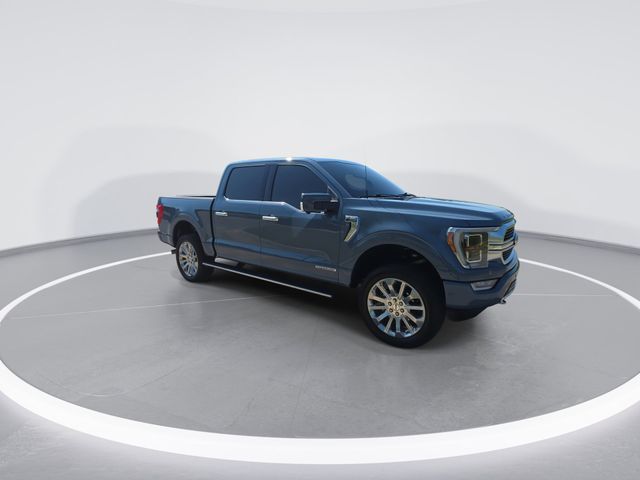 Used 2023 Gray Ford Limited image 2