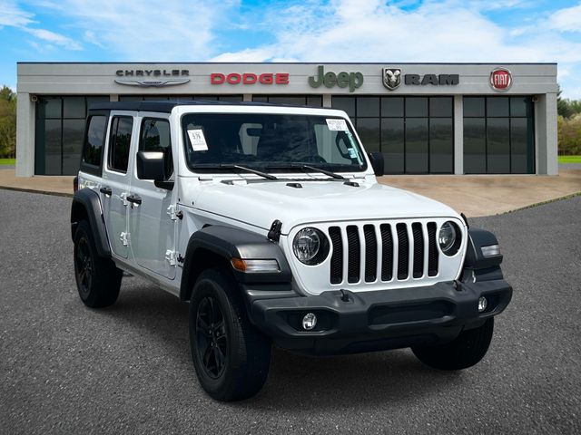 Bright White Clearcoat 2022 Jeep Wrangler SUV / Crossover Four-Wheel Drive 8-Speed Automatic