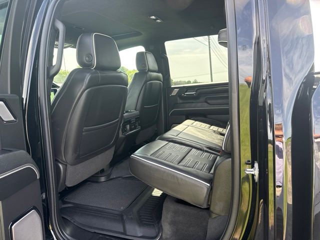 Photo 4 of 2025 GMC Sierra 2500HD AT4X