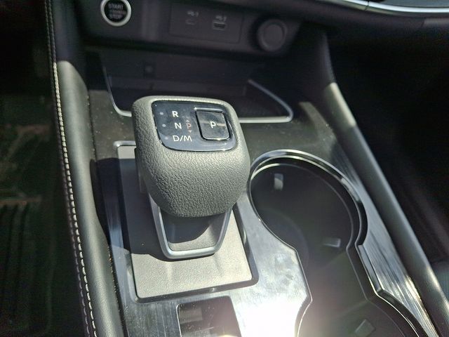 Used 2023 Nissan Rogue SUV