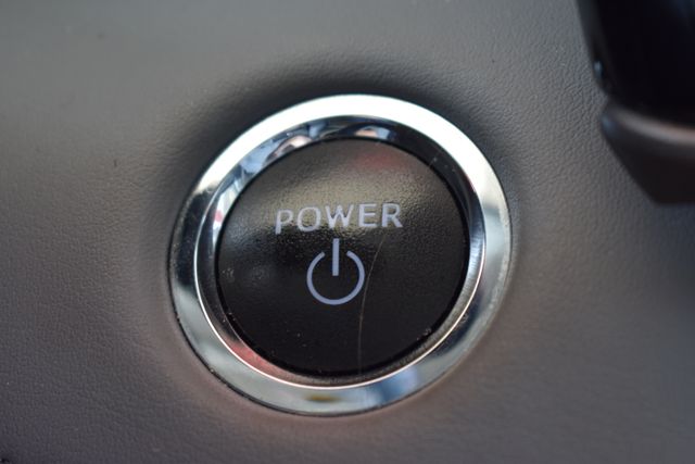 Used 2023 Toyota Highlander Hybrid SUV