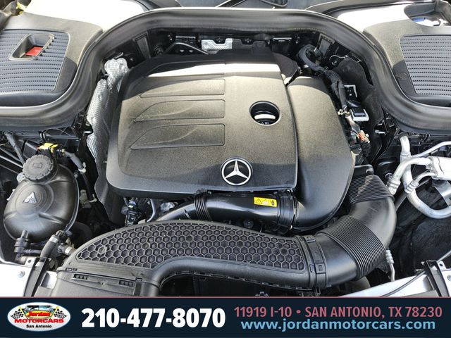 Used Car 2021 Mercedes-benz Glc  Glc 300 For Sale Under $25,000 In San Antonio, Texas