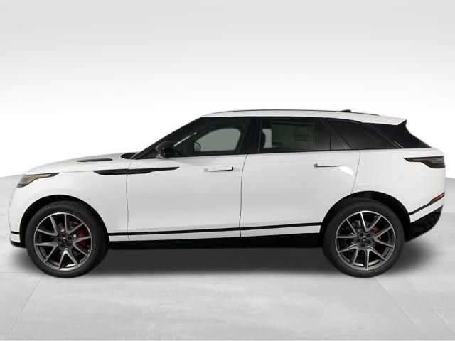 2025 Land Rover Range Rover Velar Dynamic SE 4