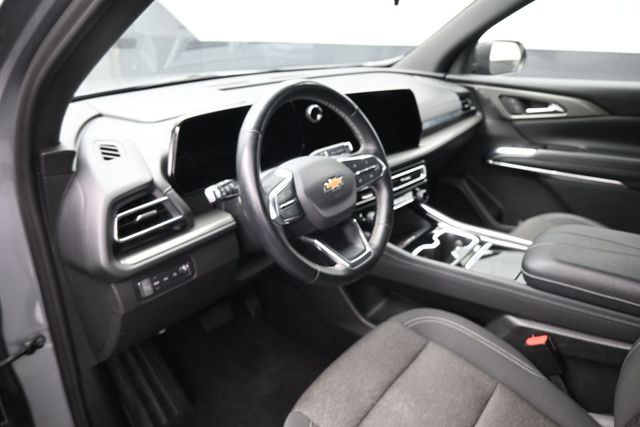 Used 2024 Chevrolet Traverse SUV